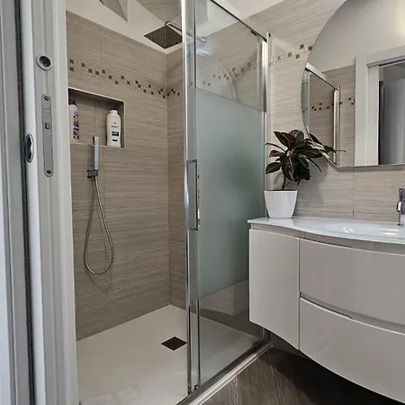 Joy - Delux 维罗纳